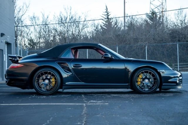 2013 Porsche 991 Turbo S - Image 9 of 21