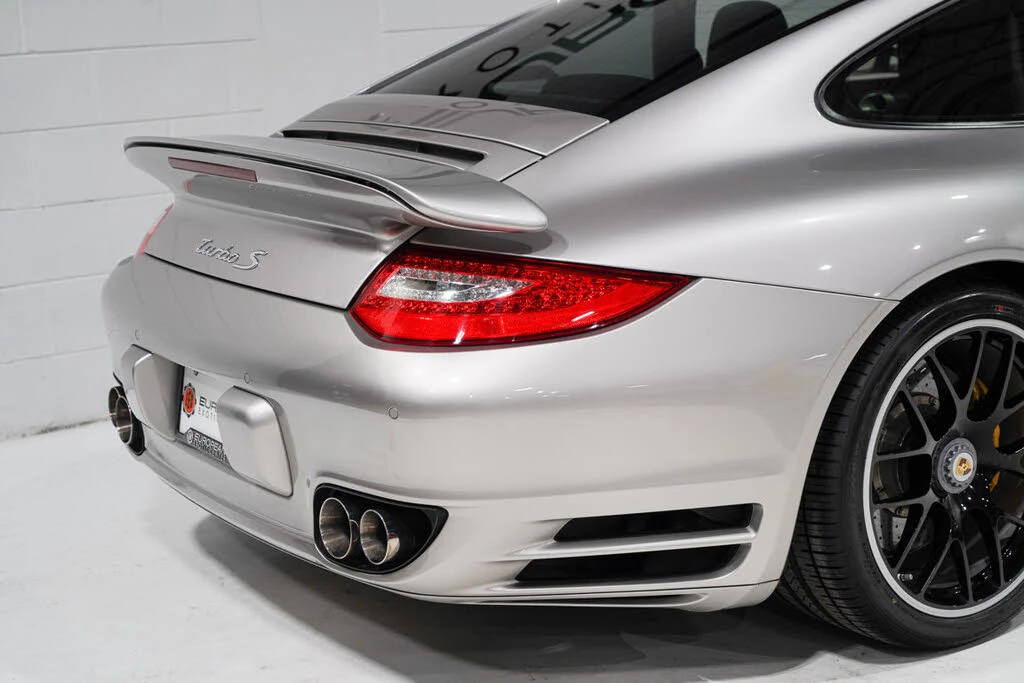 2013 Porsche 997 Turbo S - Image 23 of 31