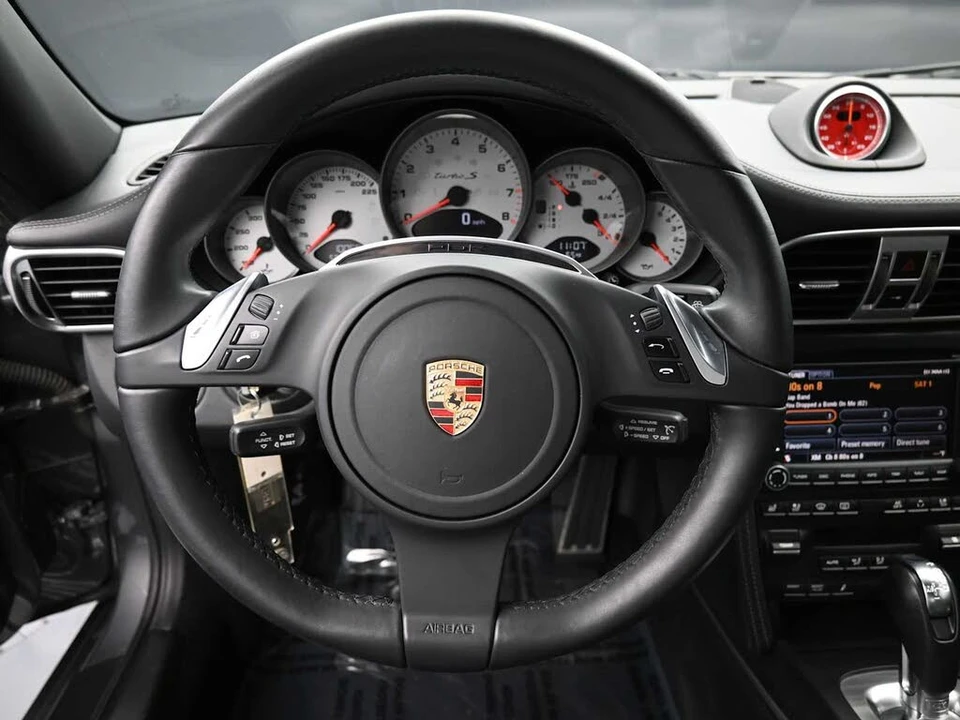 2013 Porsche 997 Turbo S - Image 10 of 31