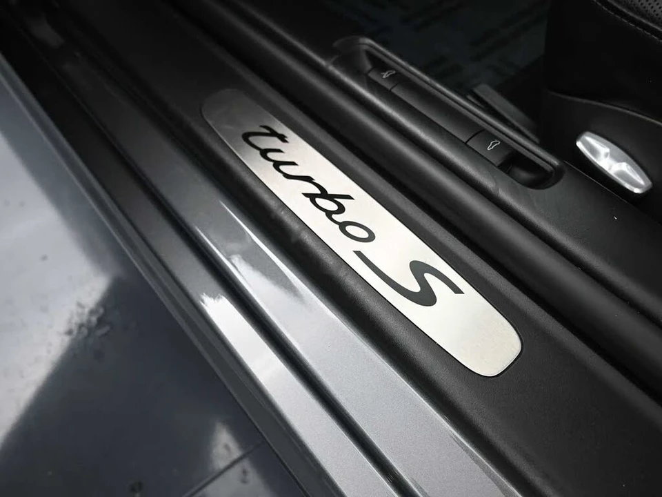 2013 Porsche 997 Turbo S - Image 19 of 31