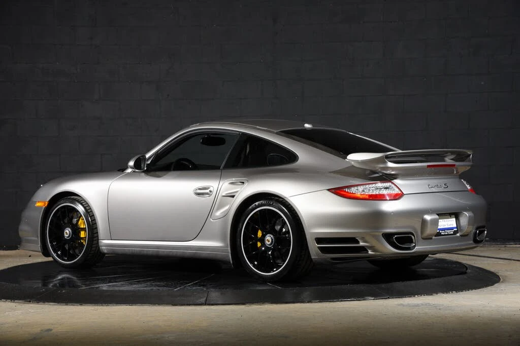 2013 Porsche 997 Turbo S - Image 19 of 31