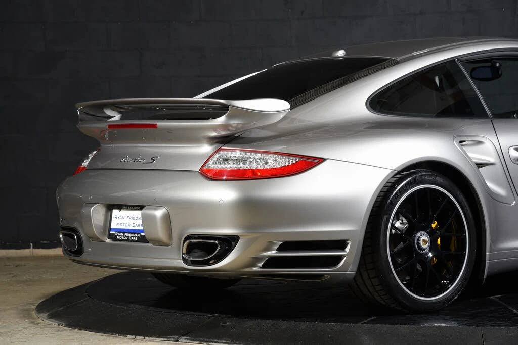 2013 Porsche 997 Turbo S - Image 27 of 31