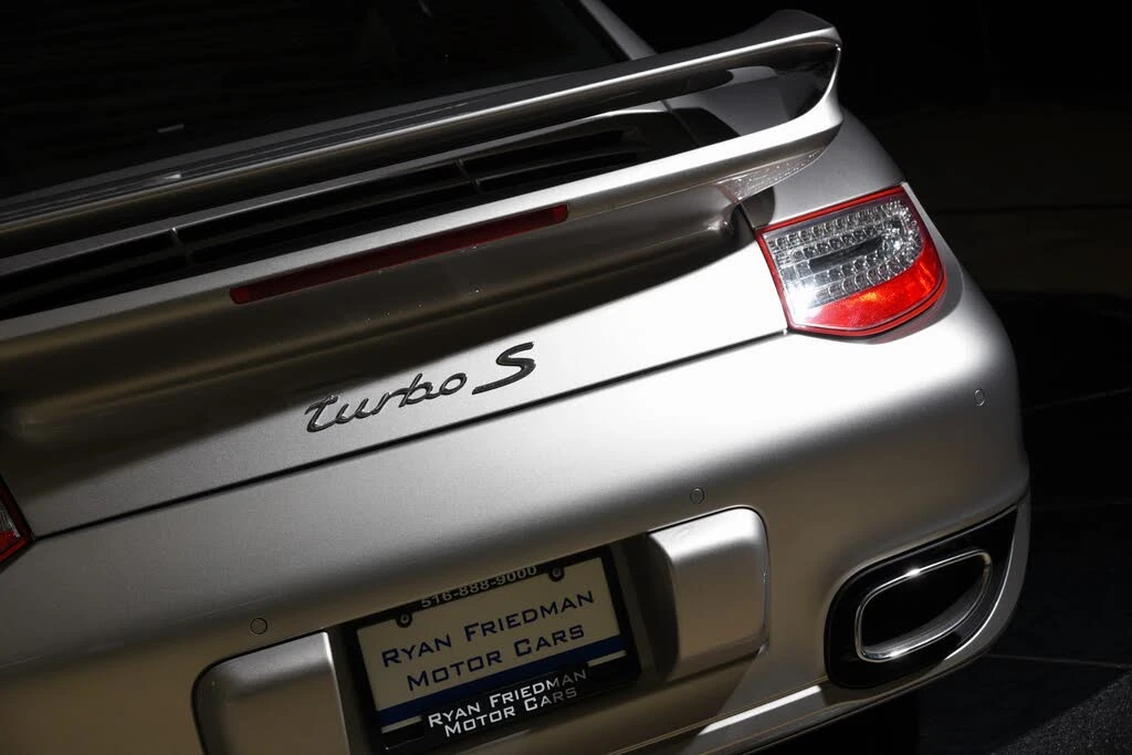 2013 Porsche 997 Turbo S - Image 22 of 31