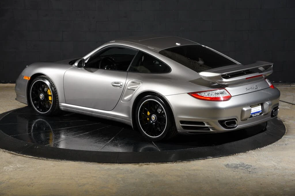 2013 Porsche 997 Turbo S - Image 20 of 31