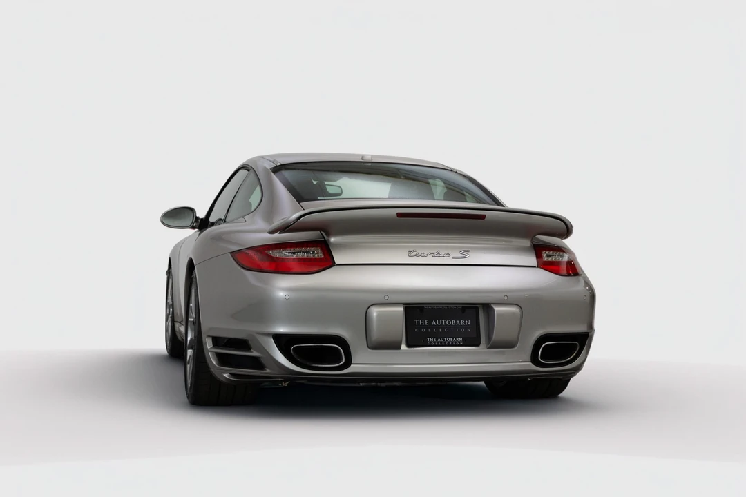 2013 Porsche 997 Turbo S - Image 18 of 31