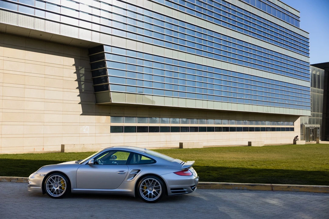 2013 Porsche 997 Turbo S - Image 7 of 31