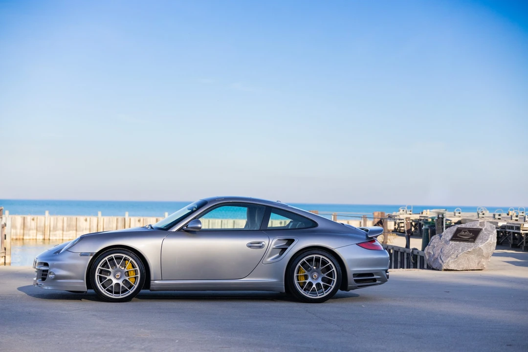 2013 Porsche 997 Turbo S - Image 6 of 31