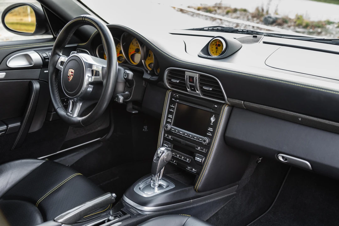 2013 Porsche 991 Turbo S - Image 27 of 31