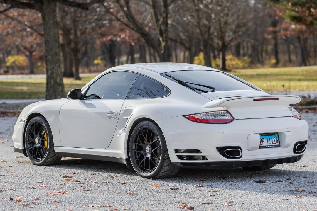 2013 Porsche 991 Turbo S - Image 7 of 31