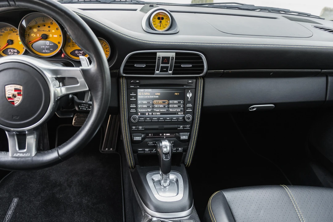 2013 Porsche 991 Turbo S - Image 29 of 31