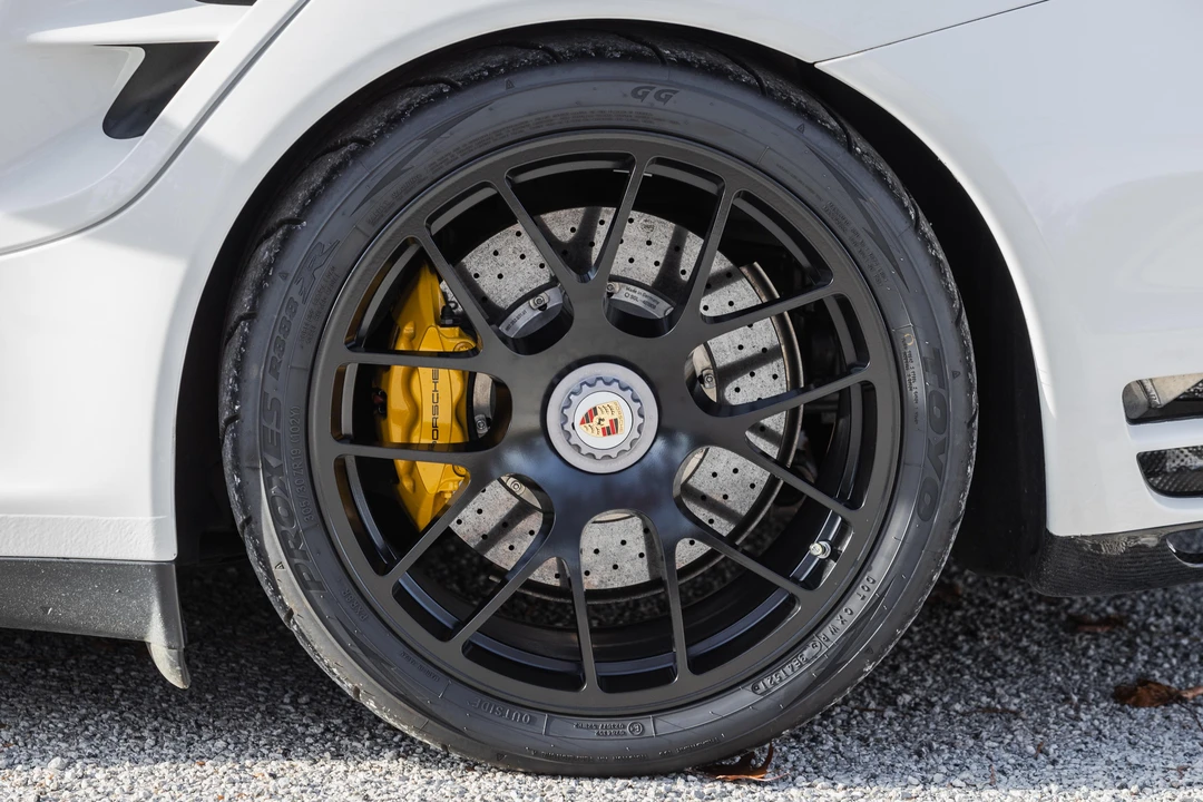 2013 Porsche 991 Turbo S - Image 12 of 31