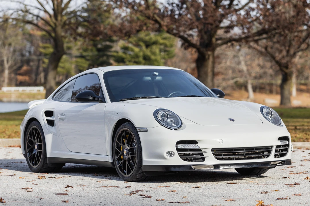 2013 Porsche 991 Turbo S - Image 10 of 31