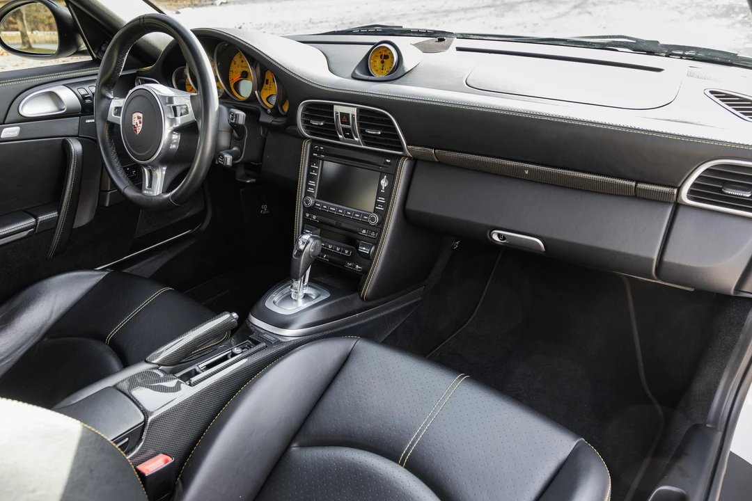 2013 Porsche 991 Turbo S - Image 26 of 31