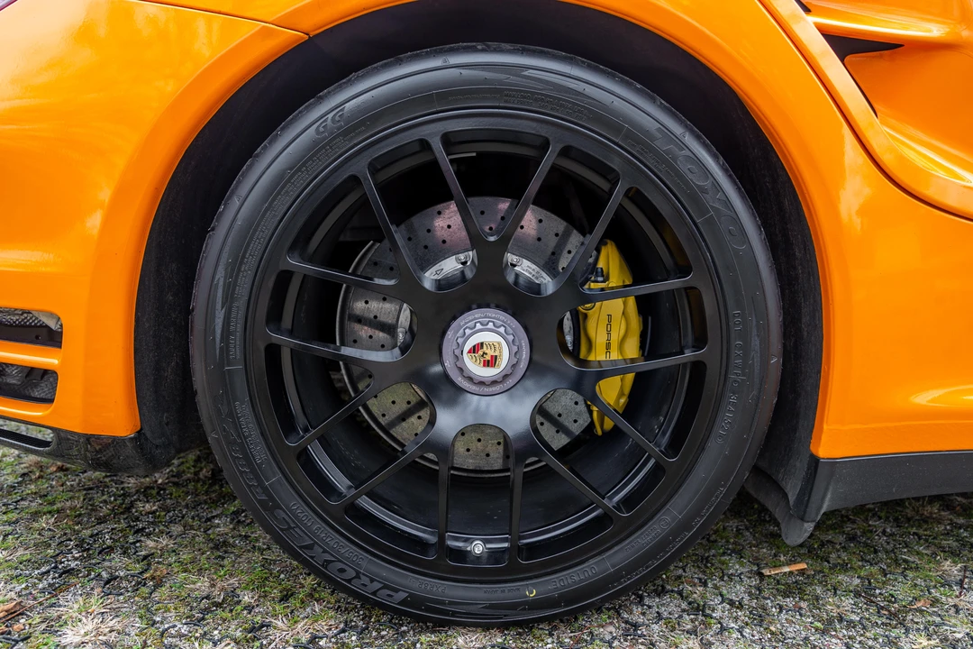 2013 Porsche 997 Turbo - Image 18 of 31