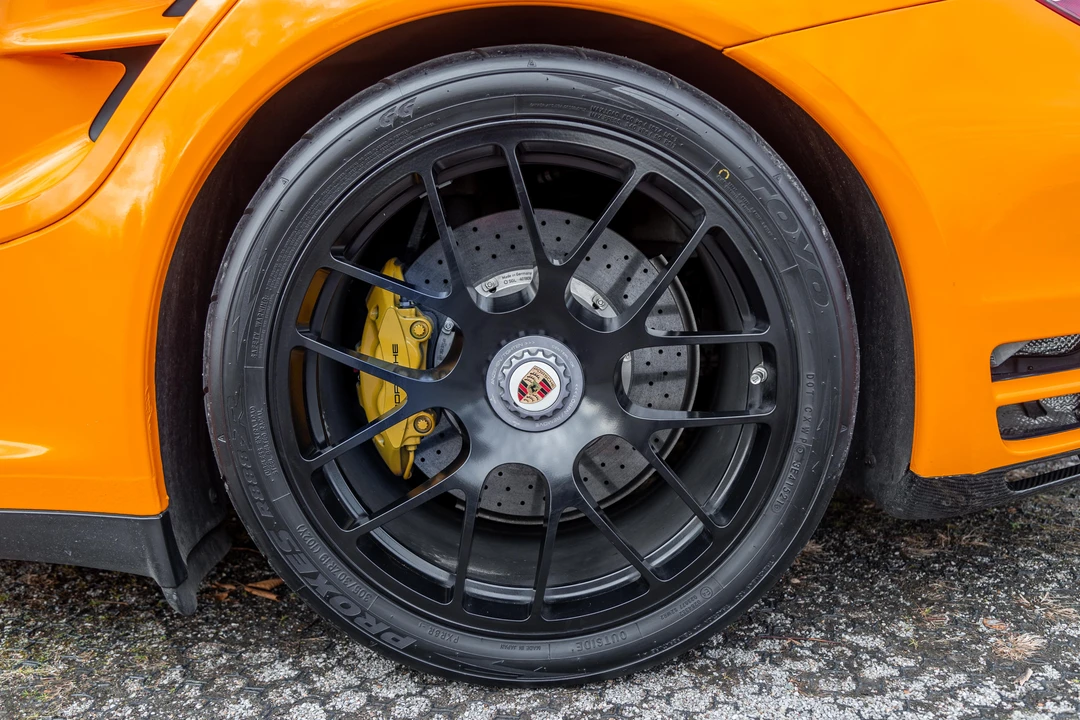 2013 Porsche 997 Turbo - Image 17 of 31
