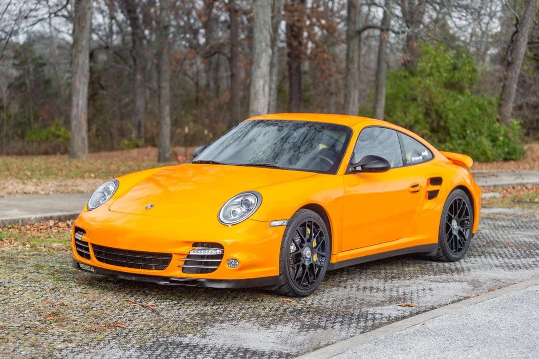 2013 Porsche 997 Turbo - Image 6 of 31