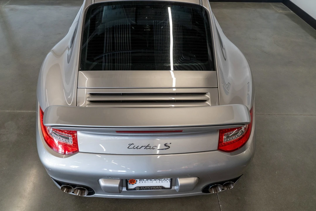 2013 Porsche 997 Turbo S - Image 17 of 31