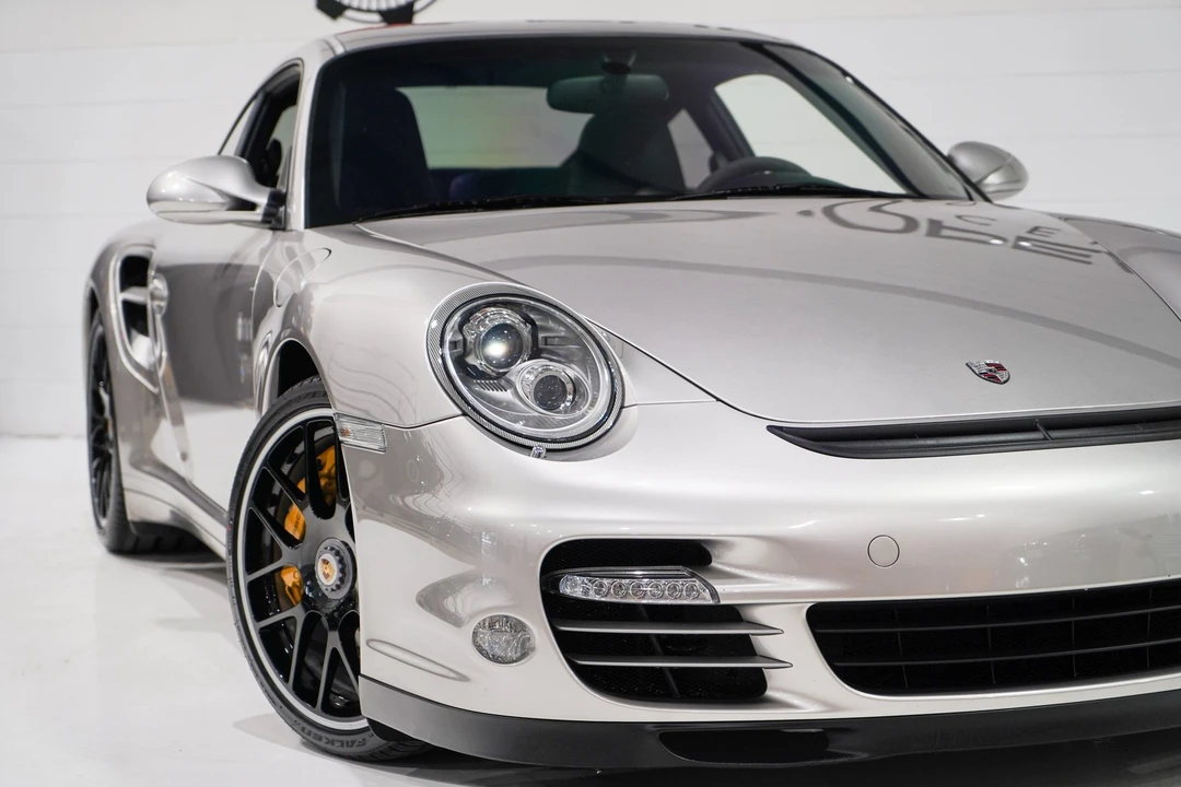2013 Porsche 997 Turbo S - Image 25 of 31