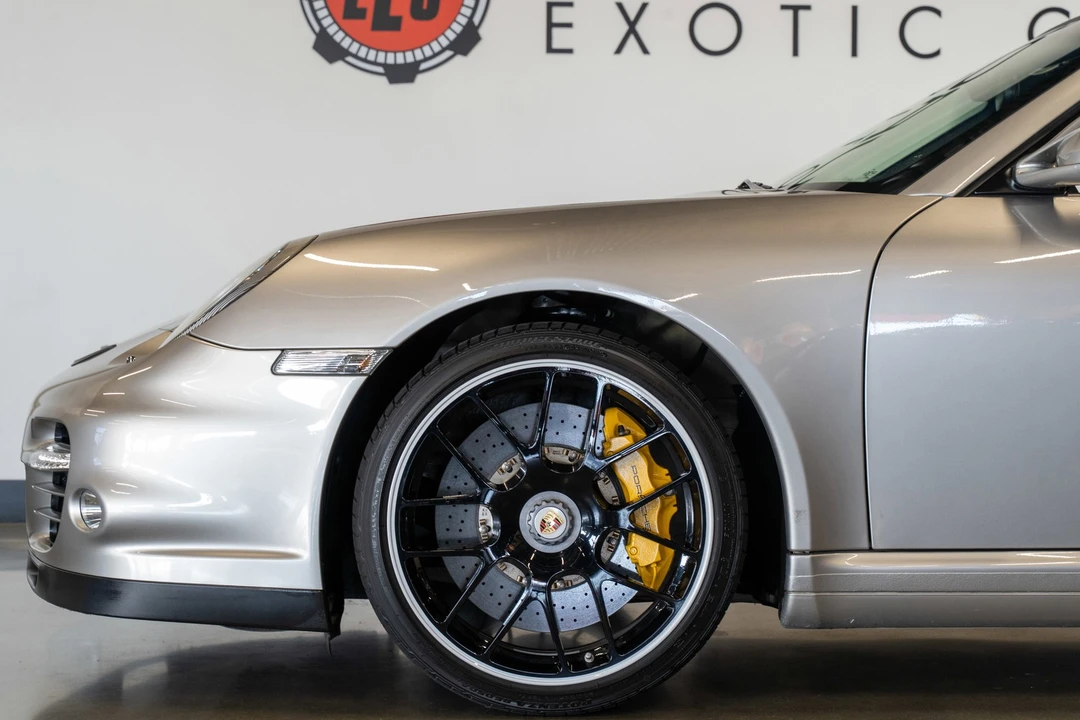 2013 Porsche 997 Turbo S - Image 26 of 31