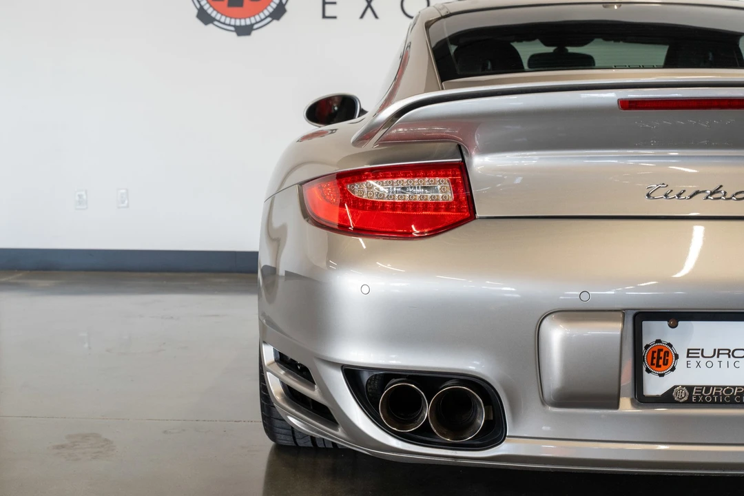 2013 Porsche 997 Turbo S - Image 21 of 31