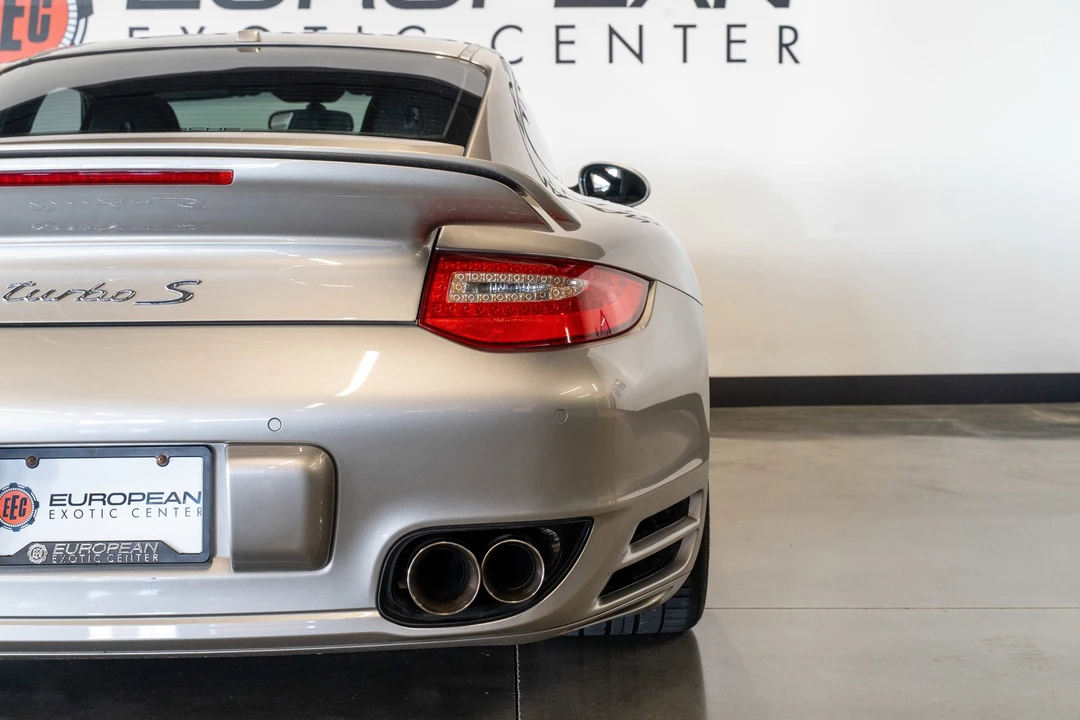 2013 Porsche 997 Turbo S - Image 22 of 31