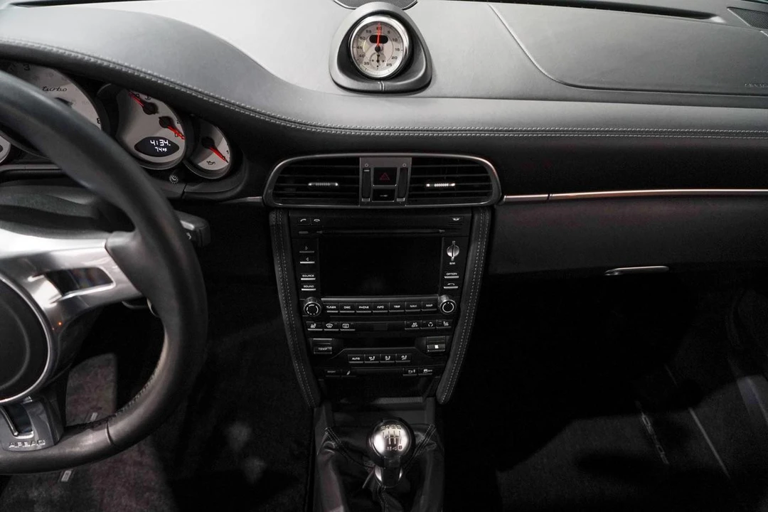 2013 Porsche 997 Turbo - Image 11 of 21