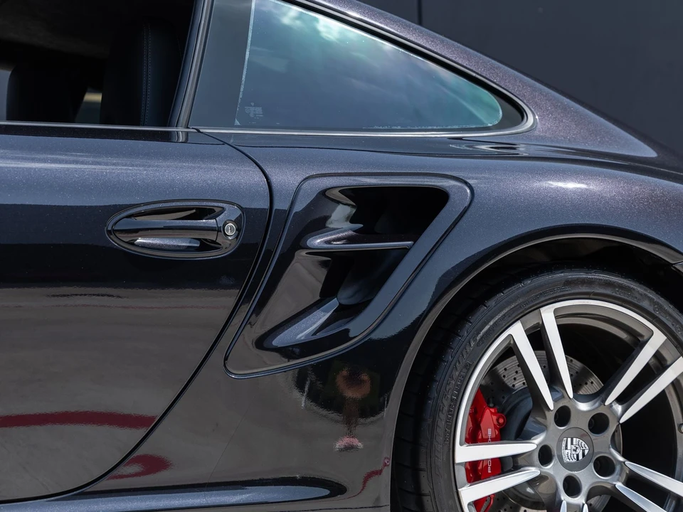 2013 Porsche 997 Turbo S - Image 16 of 31