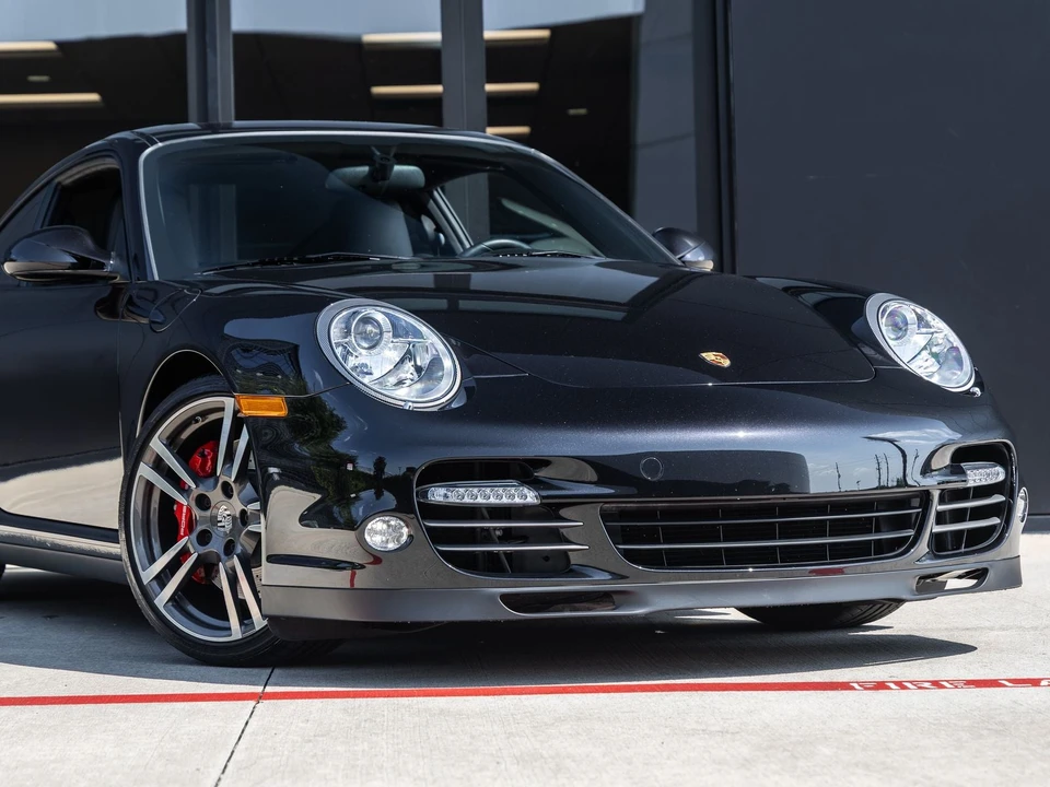 2013 Porsche 997 Turbo S - Image 9 of 31