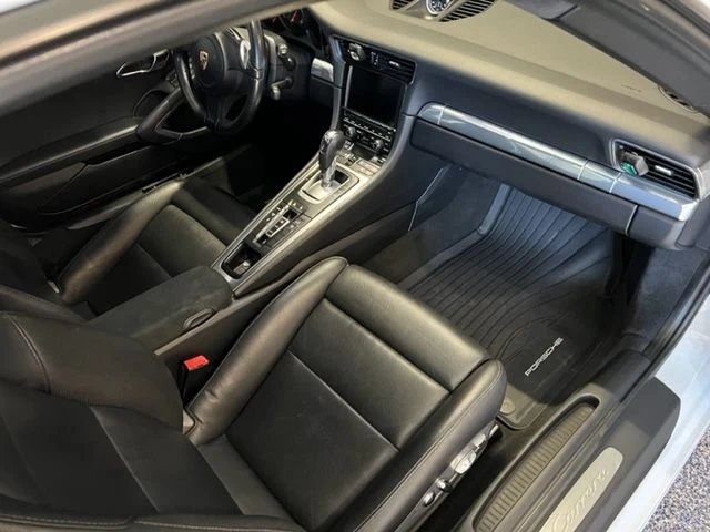 2013 Porsche 991 Carrera - Image 6 of 8