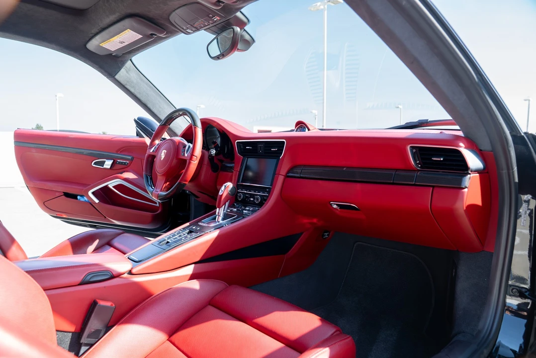 2013 Porsche 911 - Image 30 of 31