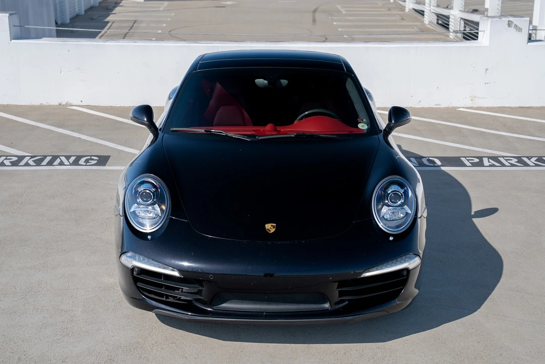 2013 Porsche 911 - Image 25 of 31