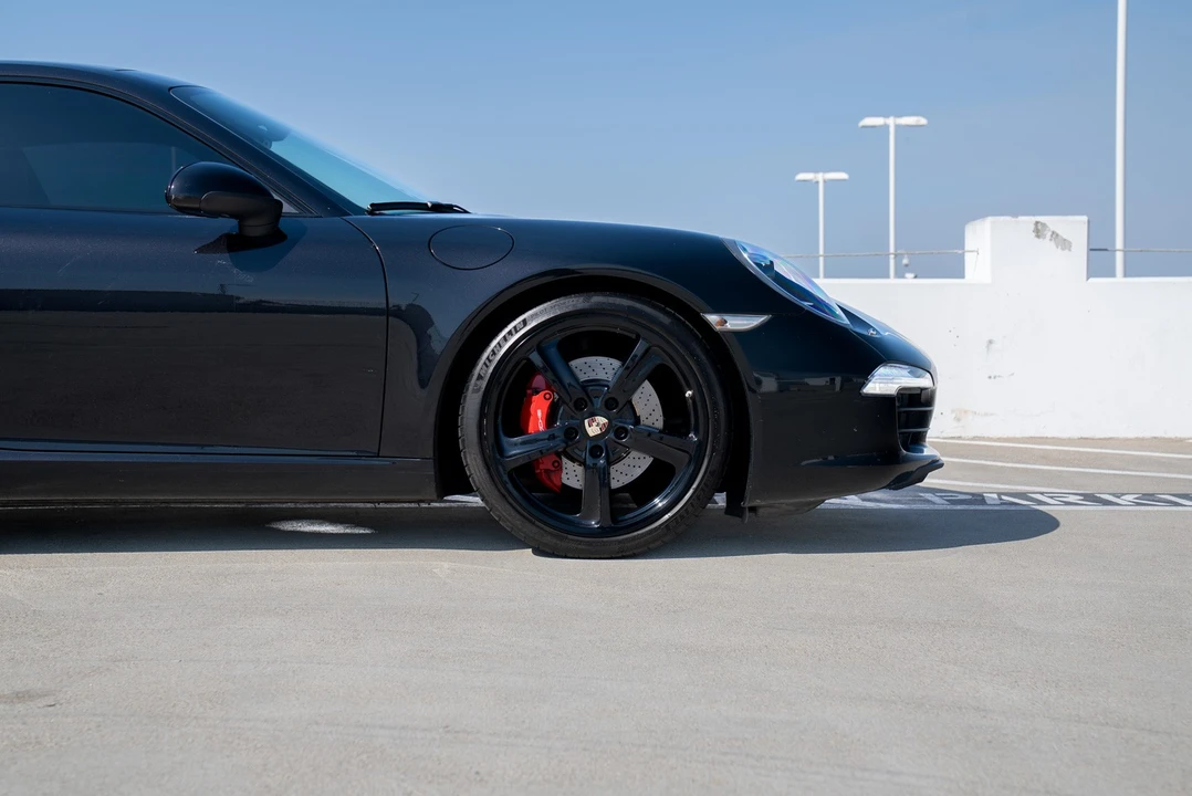 2013 Porsche 911 - Image 21 of 31