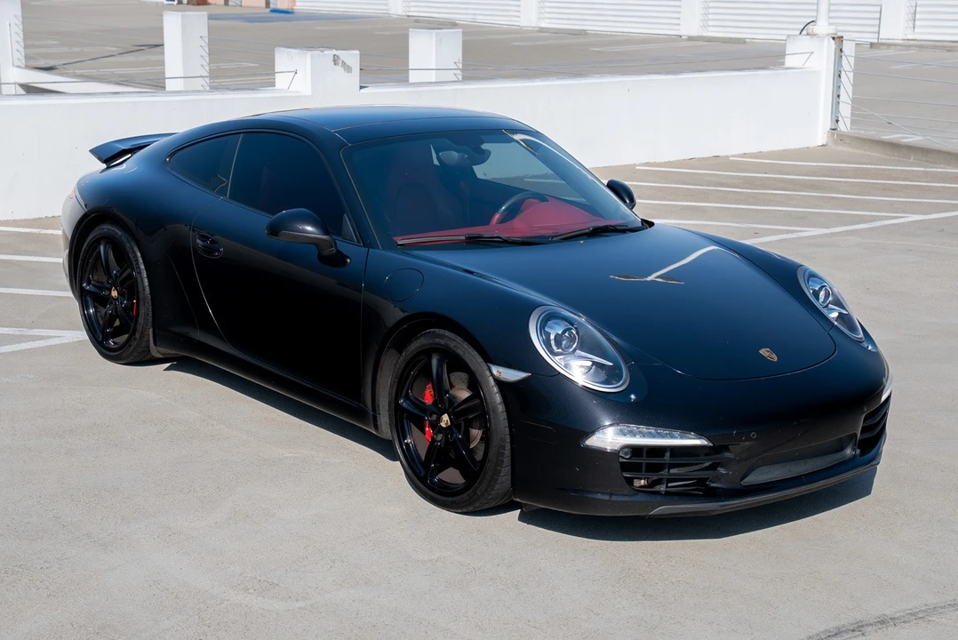 2013 Porsche 911 - Image 23 of 31