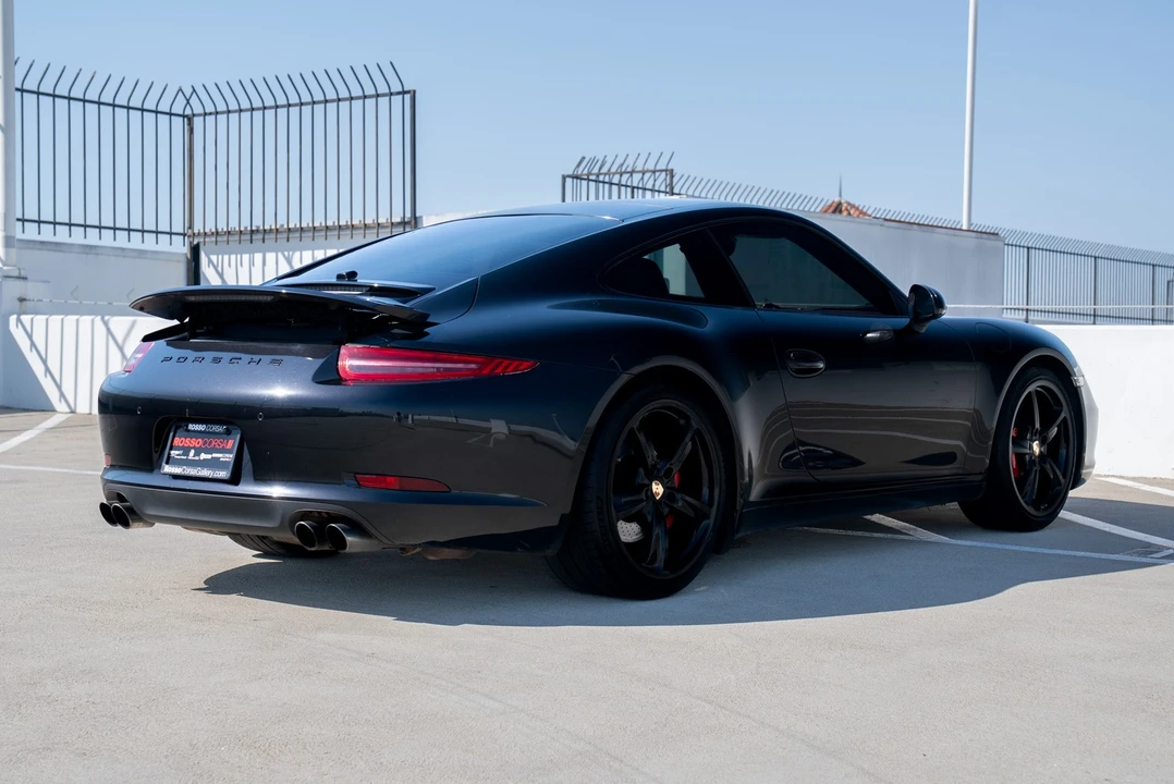 2013 Porsche 911 - Image 16 of 31
