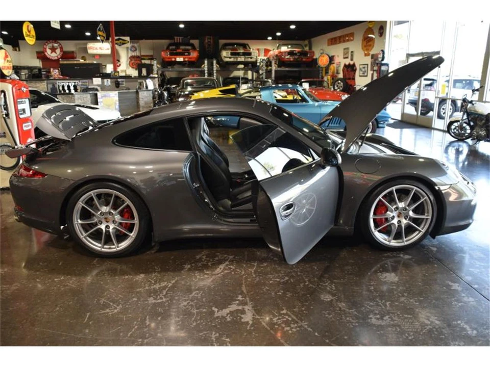 2013 Porsche 991 Carrera - Image 17 of 31