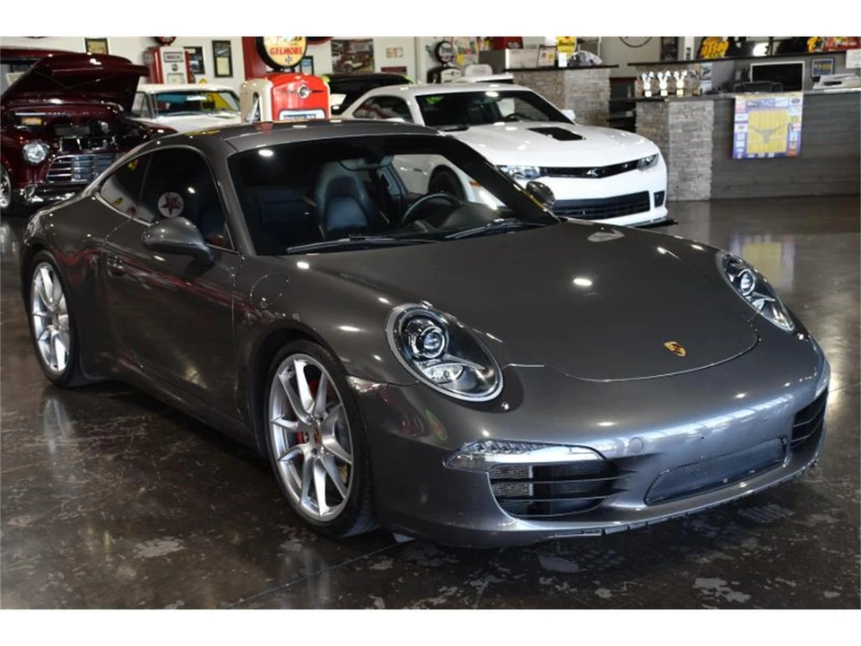 2013 Porsche 991 Carrera - Image 2 of 31