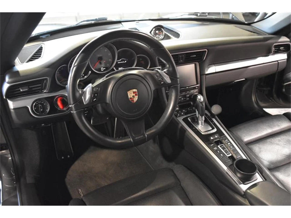 2013 Porsche 991 Carrera - Image 30 of 31
