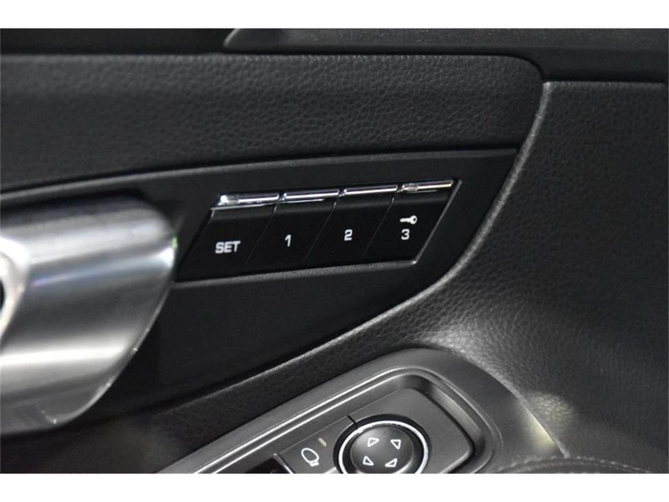 2013 Porsche 991 Carrera - Image 27 of 31