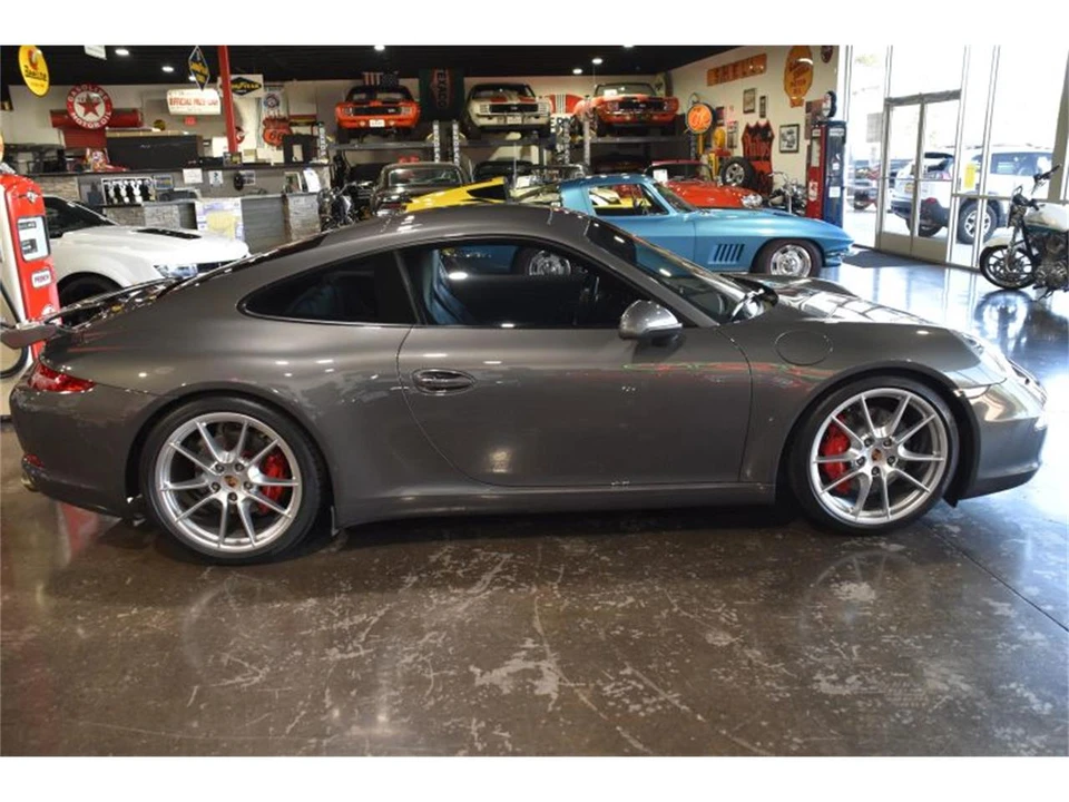 2013 Porsche 991 Carrera - Image 9 of 31