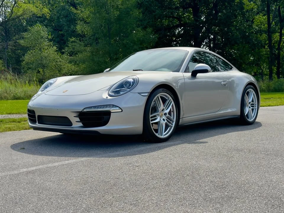 2013 Porsche 911 - Image 12 of 20