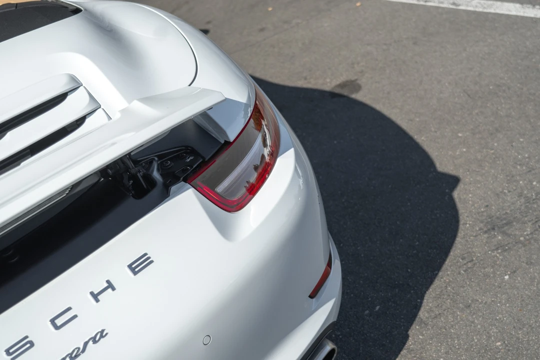 2013 Porsche 991 Carrera - Image 19 of 21