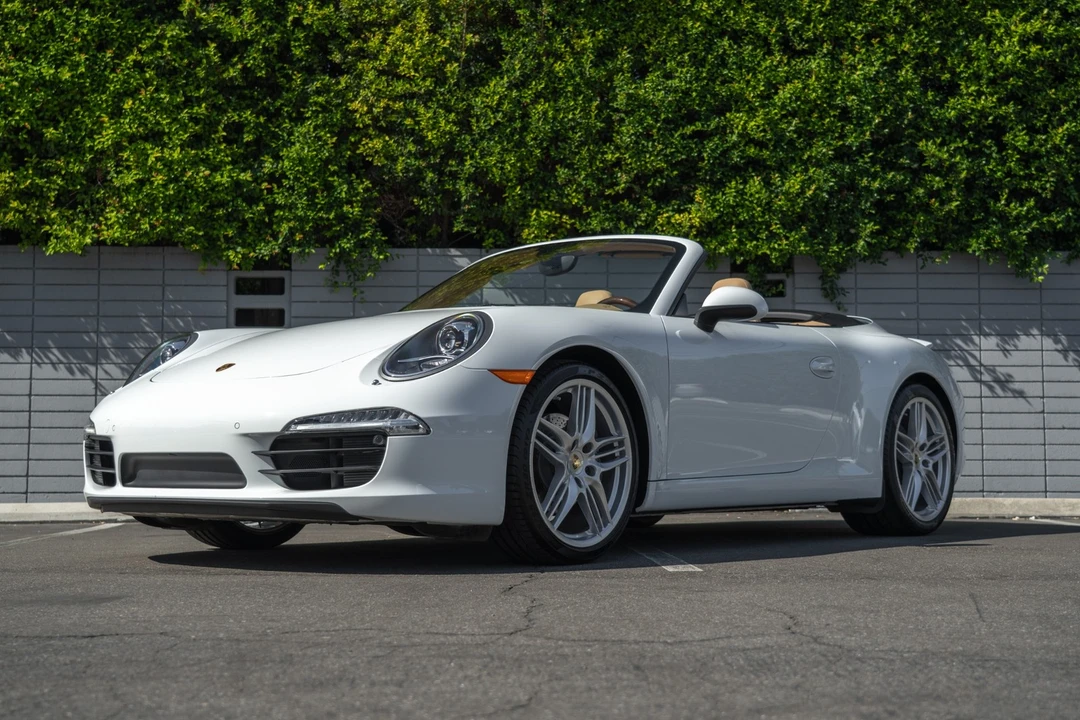 2013 Porsche 991 Carrera - Image 9 of 21