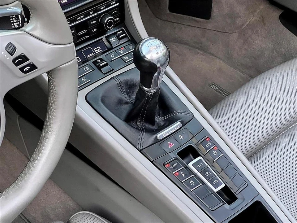 2013 Porsche 991 Carrera - Image 25 of 31
