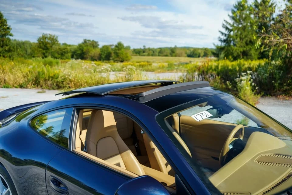 2013 Porsche 991 Carrera - Image 8 of 15