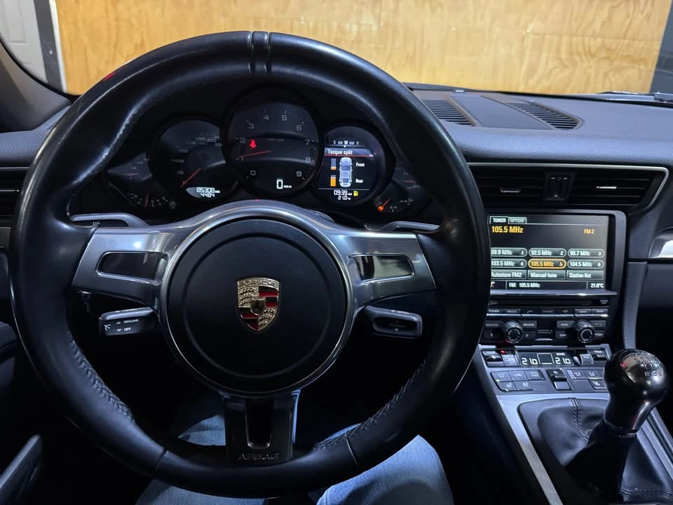 2013 Porsche 991 Carrera 4 - Image 12 of 17