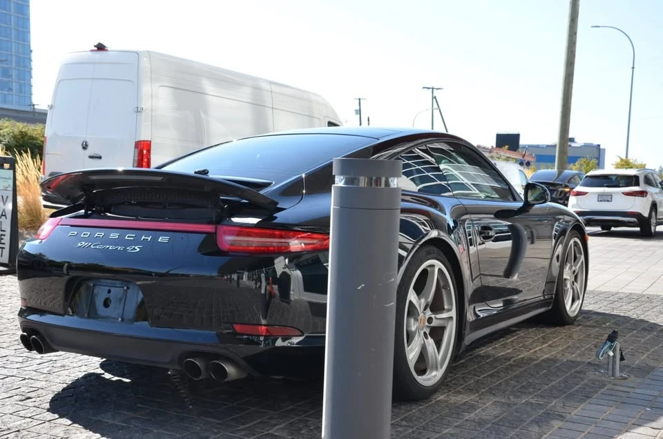 2013 Porsche 991 Carrera 4S - Image 11 of 11