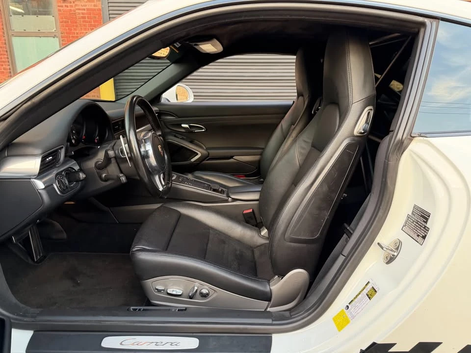 2013 Porsche 991 Carrera - Image 9 of 14