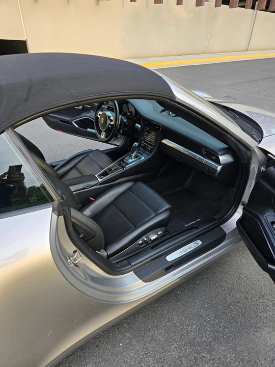 2013 Porsche 991 Carrera S - Image 8 of 20