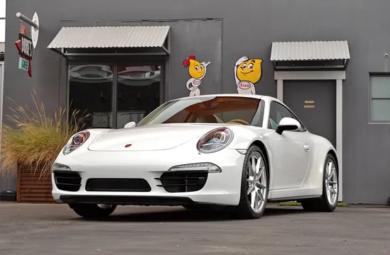 2013 Porsche 911 Carrera 4S Coupe