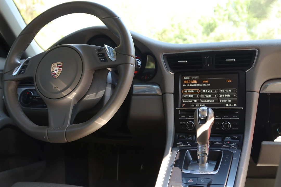 2013 Porsche 991 Carrera S - Image 21 of 24